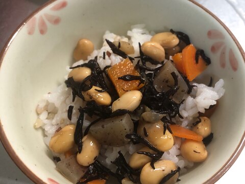 ひじきご飯